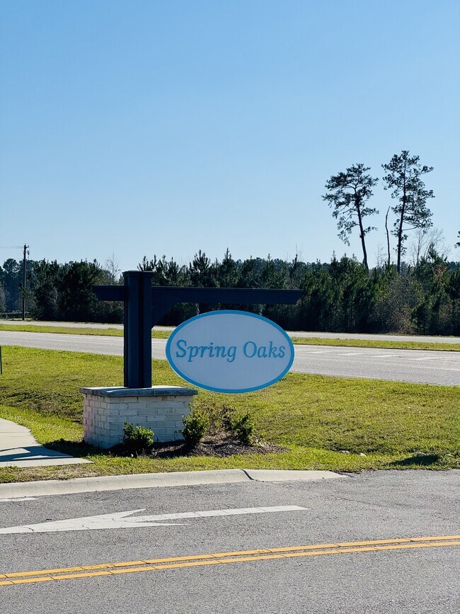 Building Photo - 2422 Capri Ct