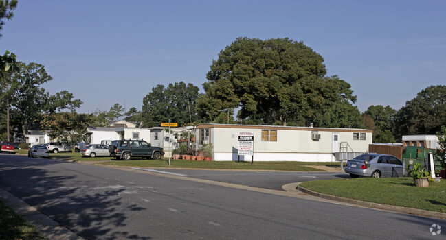 Building Photo - Oconee Mobile Home Park