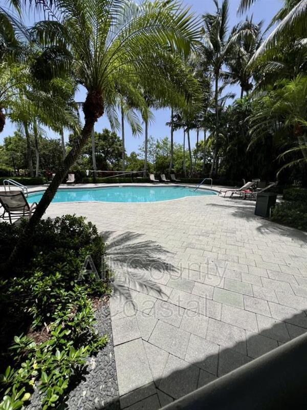 Building Photo - 1660 Renaissance Commons Blvd