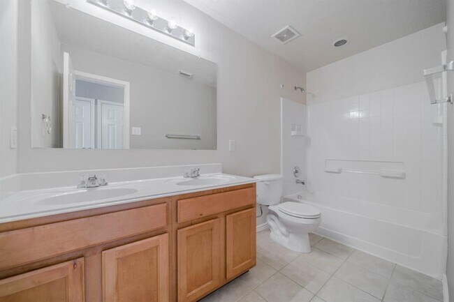Building Photo - 9322 Canady Park Ln