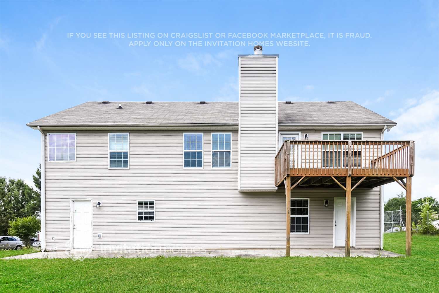 Building Photo - 3329 Silver Ridge Dr