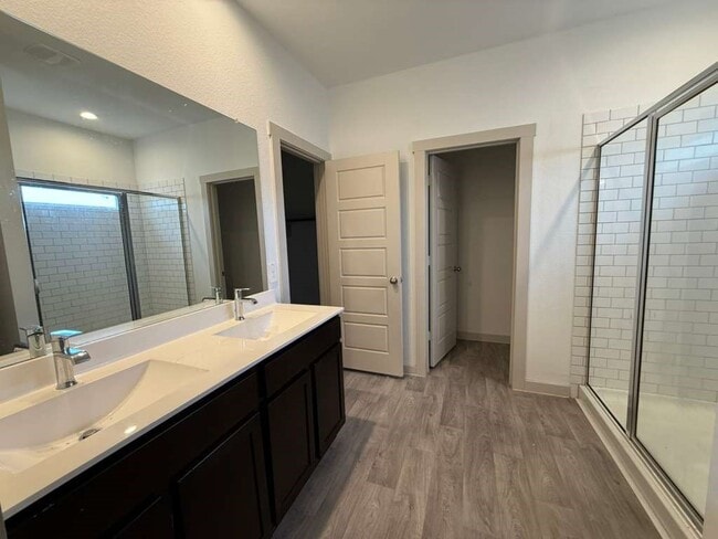 Building Photo - 2821 Chase Cross Ln