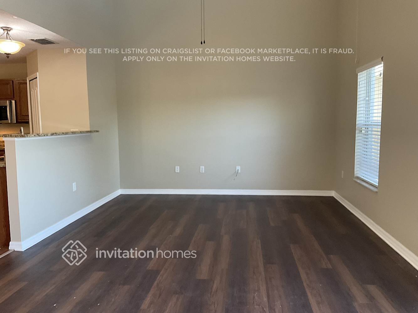 Building Photo - 3174 Burdock Ave