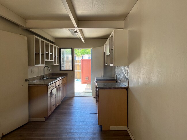 Building Photo - 87-153-153 Helelua St