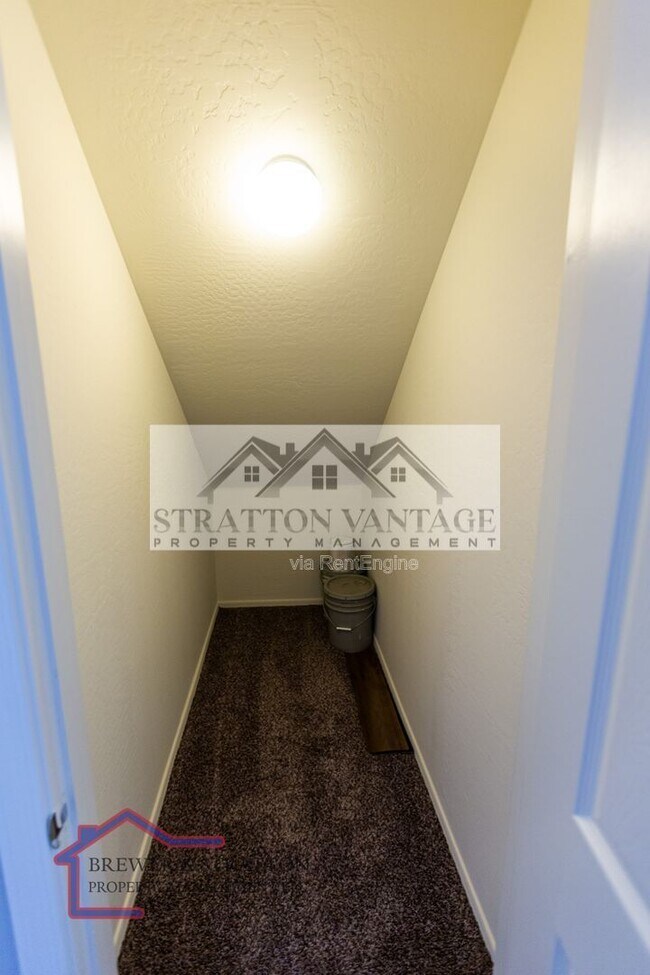 Building Photo - 21731 W Pima St