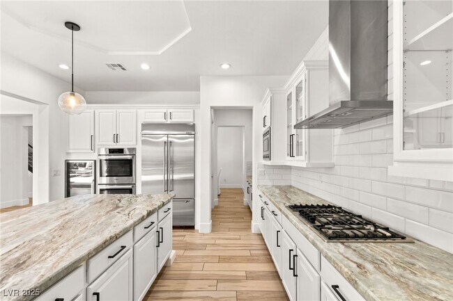 Building Photo - 4039 Villa Rafael Dr