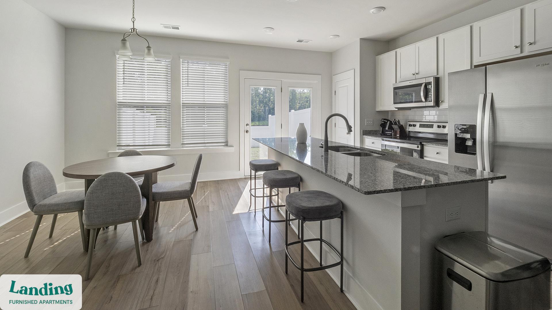 Building Photo - 1060 Orangeburg Rd