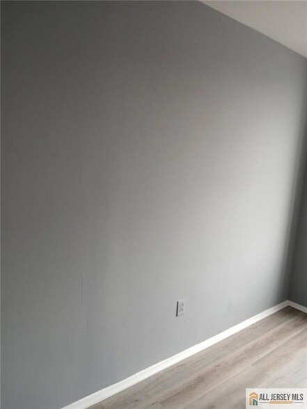 Building Photo - 111 Mulberry St