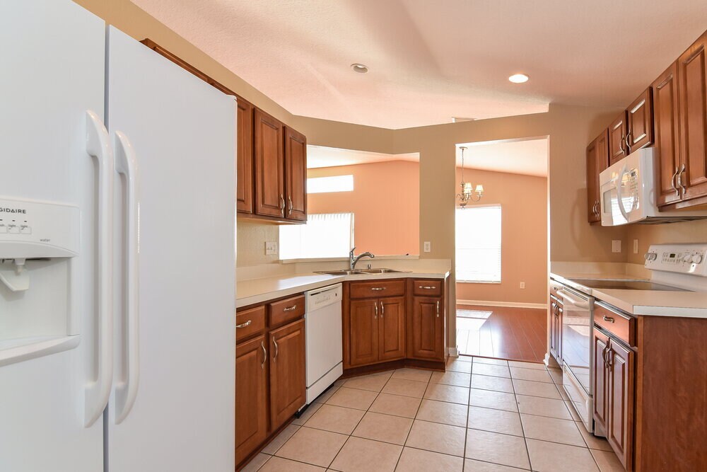 Building Photo - 30410 Randall Manor St