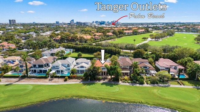 Building Photo - 2055 Regents Blvd