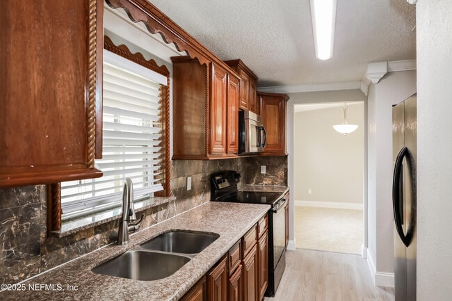 Building Photo - 4235 Key Vega Ct