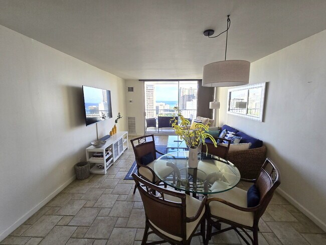 Building Photo - Fully Furnished Rental 1br Condo at Villa ...