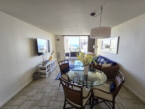 Building Photo - Fully Furnished 1br/1bath/1pkg Condo at Villa at Eaton Square avail 4/1/26-12/31/26