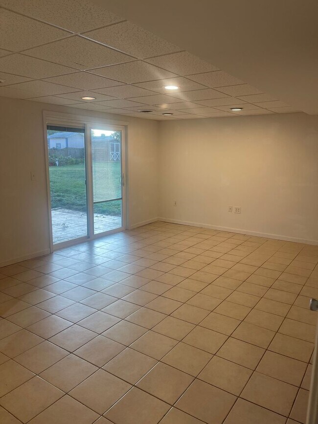 Building Photo - COMING SOON! Beautiful 4 Bedroom Home in M...