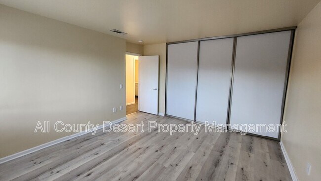 Building Photo - 5951 Montecito Dr