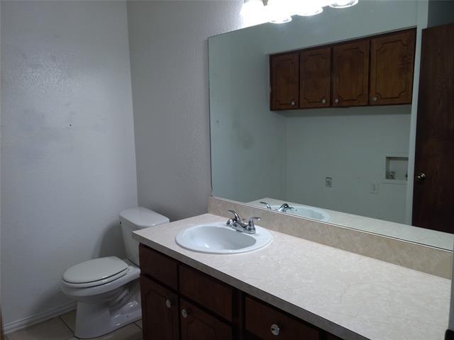 Building Photo - 120 Navajo Dr