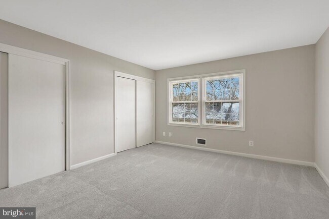 Building Photo - 8326 Darlington St