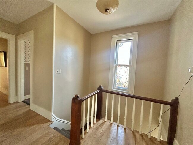 Building Photo - 48 Congress St