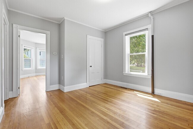 Building Photo - 181 Churchills Ln