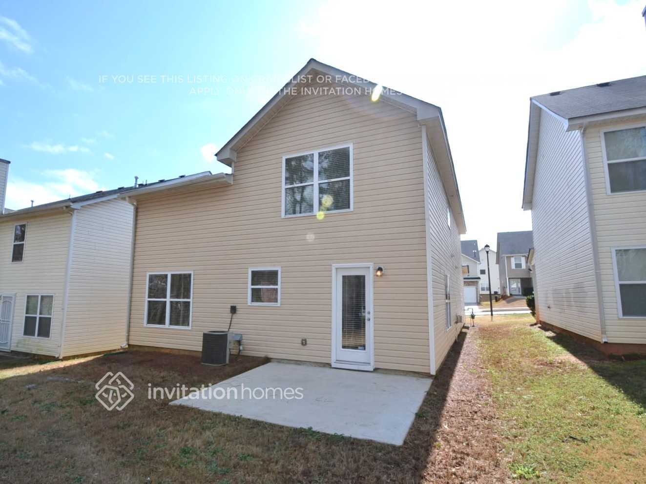 Building Photo - 7187 Laurel Creek Dr