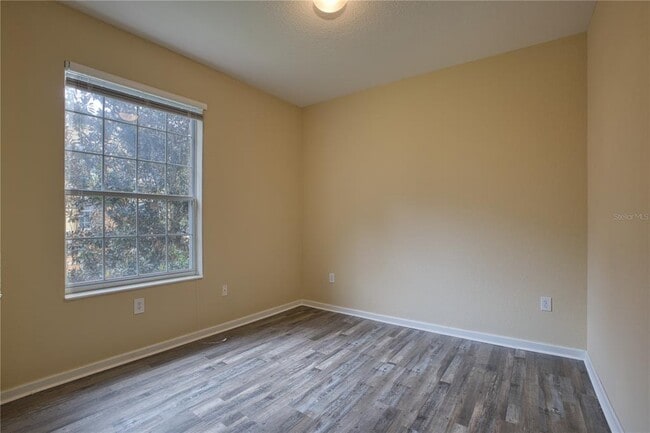 Building Photo - 6335 Contessa Dr