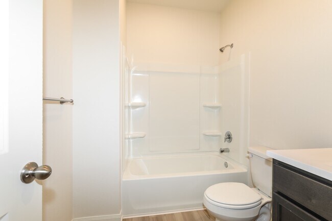 Building Photo - 26877 Steinbeck Dr