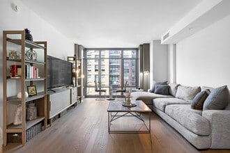 Building Photo - Hdso