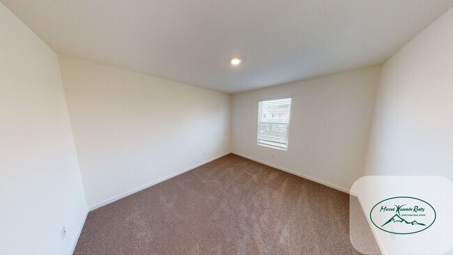 Building Photo - 371 Shafer Ave