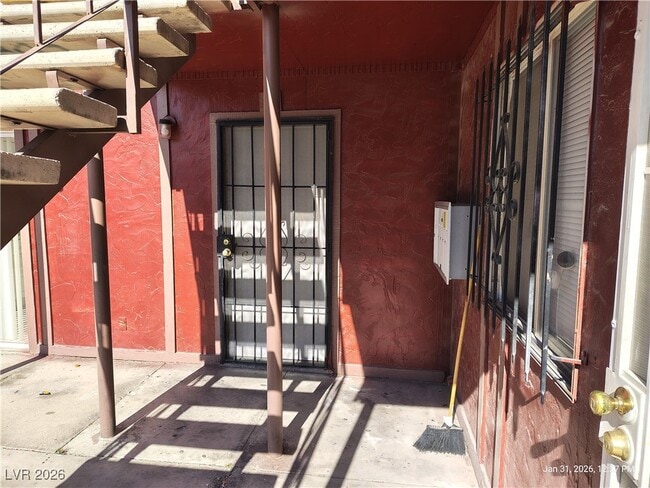 Building Photo - 3655 Kolendo Ct