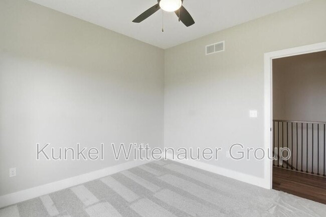 Building Photo - 837 Bushwood Way