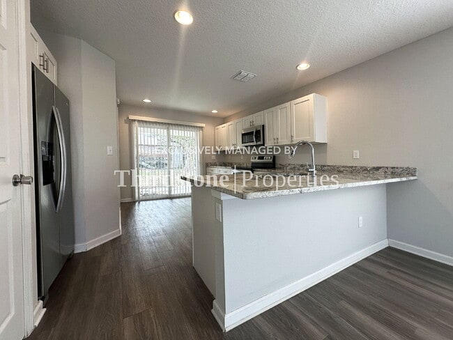 Building Photo - 2159 Melson Ave