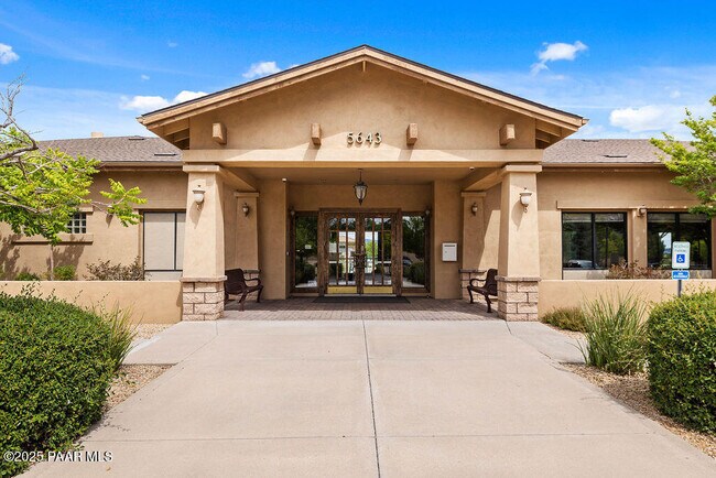 Building Photo - 5674 N Blanton Dr
