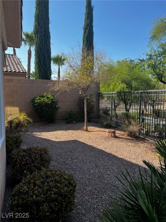 Building Photo - 2747 Lochleven Way