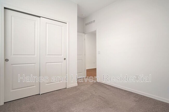 Building Photo - 4136 Lavender Ct