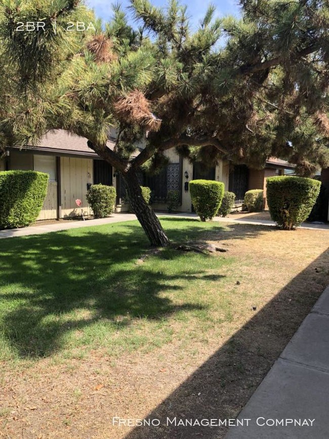 Building Photo - 2 bedroom in Fresno CA 93705