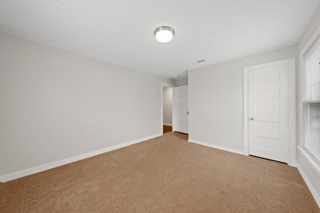 Building Photo - 513 N 34th St