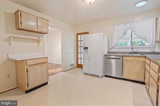 Building Photo - 2623 Depaul Dr