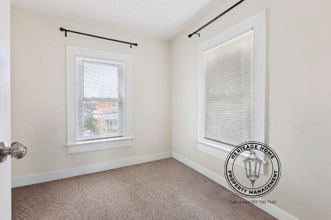 Building Photo - "Charming 3-Bedroom Home with Spacious Interiors in Norfolk's Heart!"