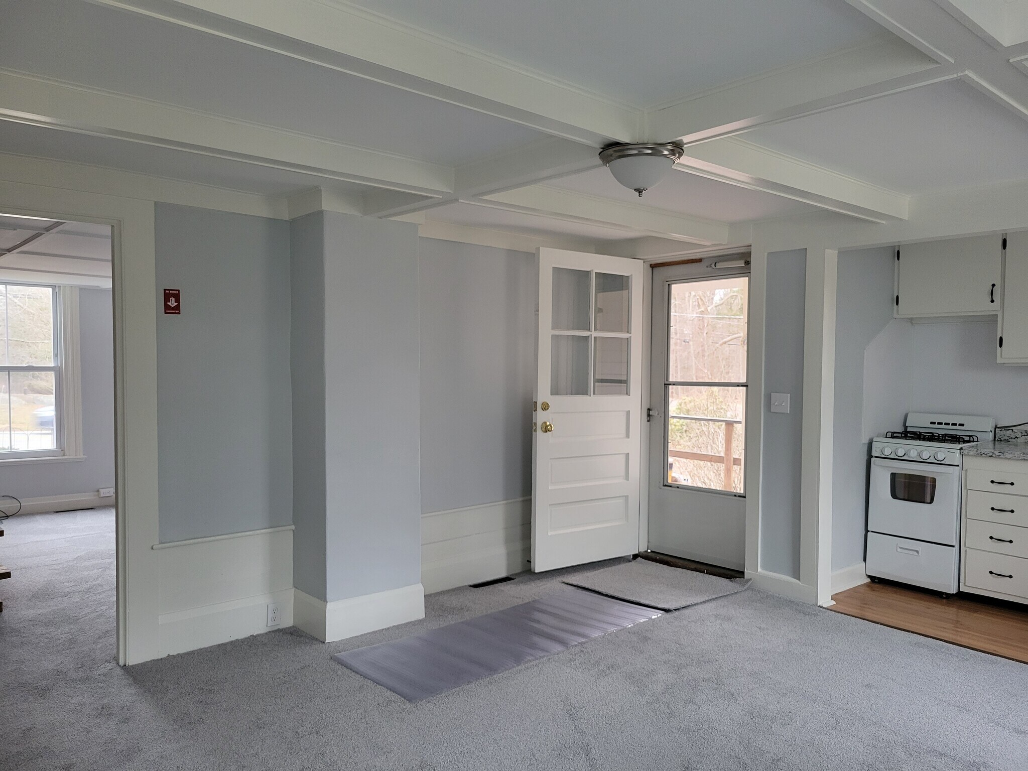 Building Photo - 106 Emerson Ave