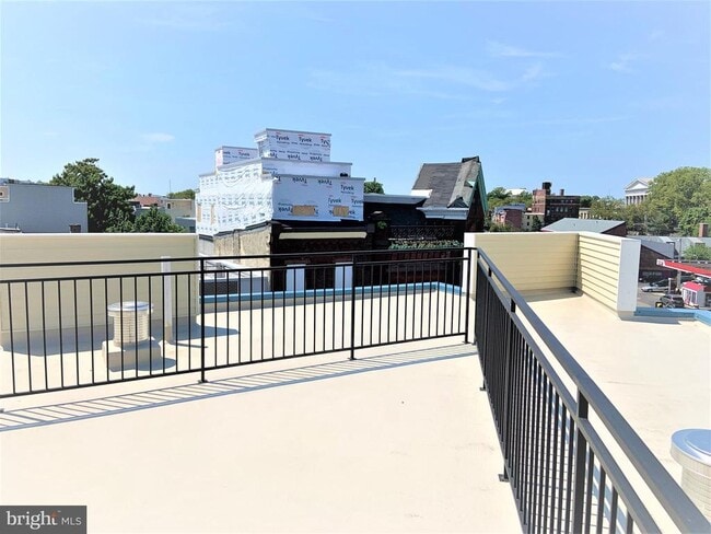 Building Photo - 1811 Ridge Ave