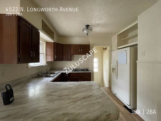 Building Photo - 4522 N Longworth Ave