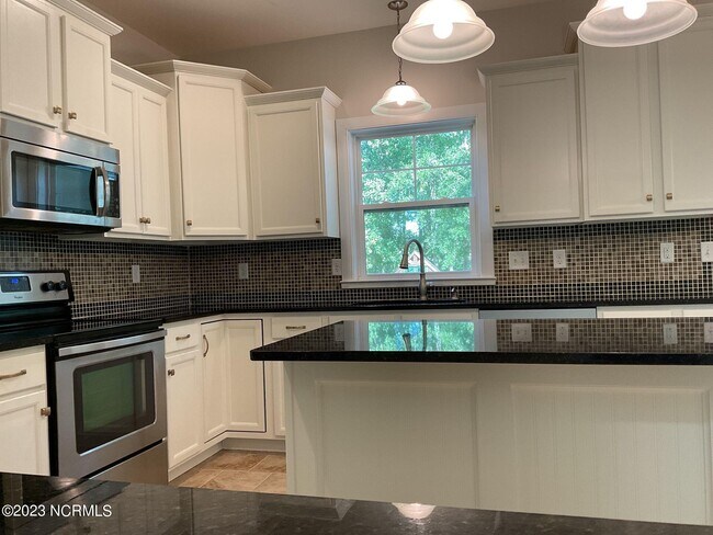Building Photo - 160 Old Millstone Landing Ln