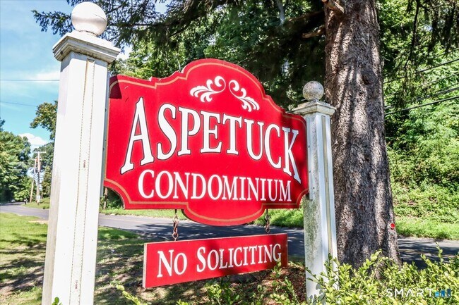 Building Photo - 171 Aspetuck Vlg