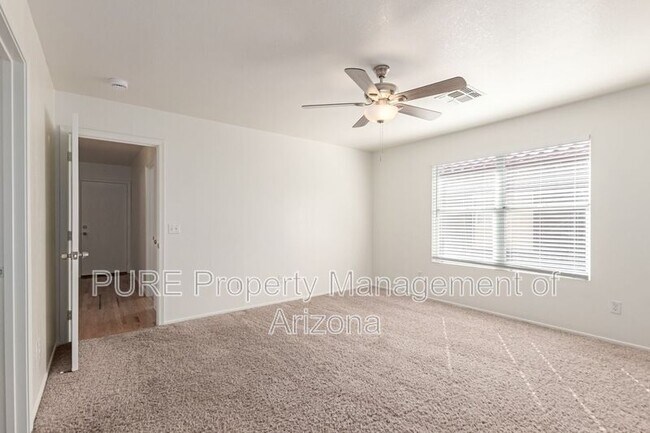 Building Photo - 8132 E Onza Ave