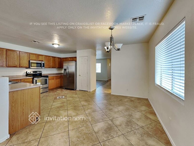 Building Photo - 8343 W Hammond Ln