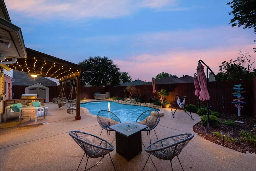 Building Photo - 3933 Wisteria Ln