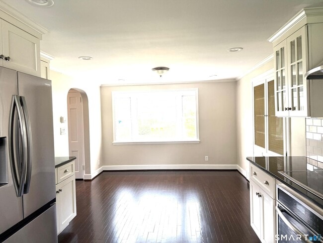 Building Photo - 28 Miamis Rd