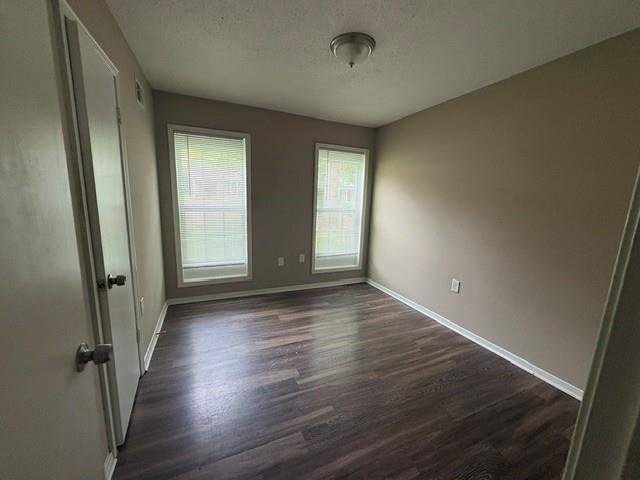 Building Photo - 5267 Broken Oak Dr