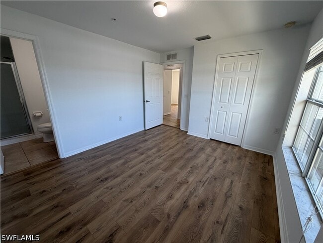 Building Photo - 9101 Gervais Cir