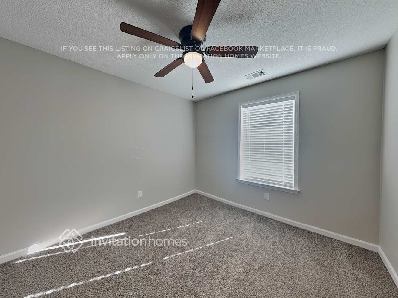 Building Photo - 390 Bass Way NW